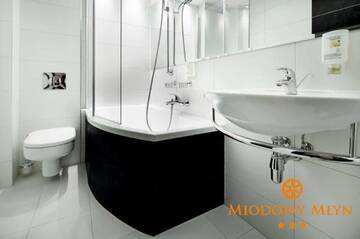 Фото номера Эксклюзивный люкс Отель Hotel Miodowy Młyn г. Опатув 2